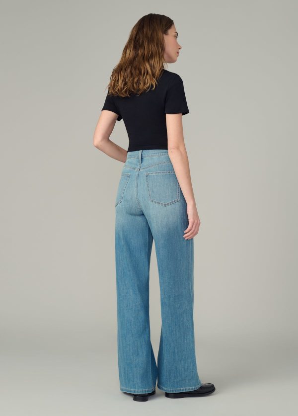 THE MIA PETITE - Image 7