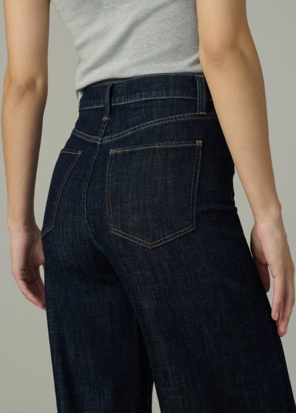 THE MIA PETITE - Image 6