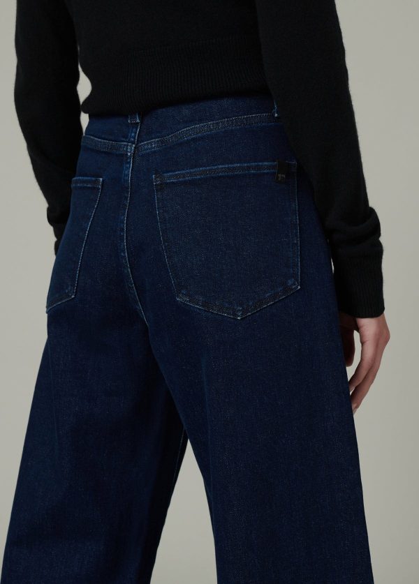 THE MIA PETITE - Image 6