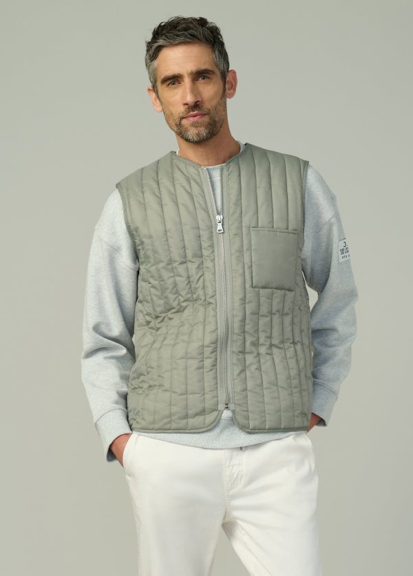 RORY QUILTED VEST - Image 3