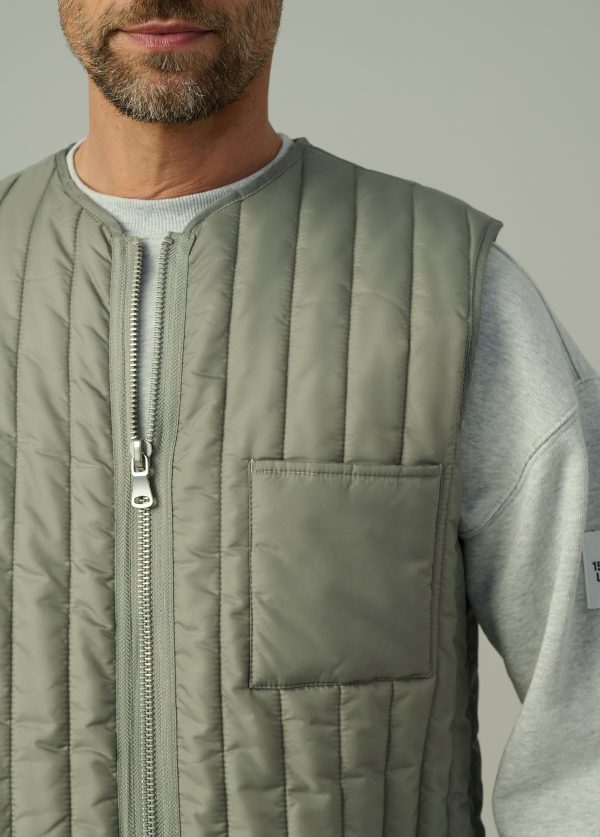RORY QUILTED VEST - Image 6