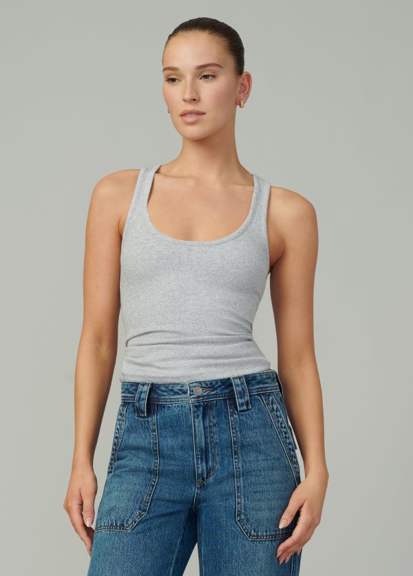 THE SCOOPNECK TANK