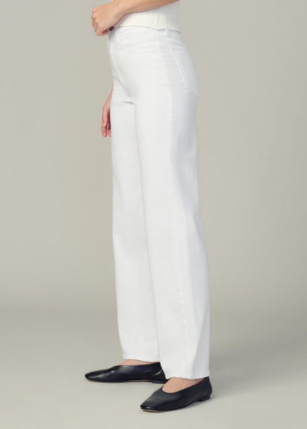 THE MIA PETITE - Image 3