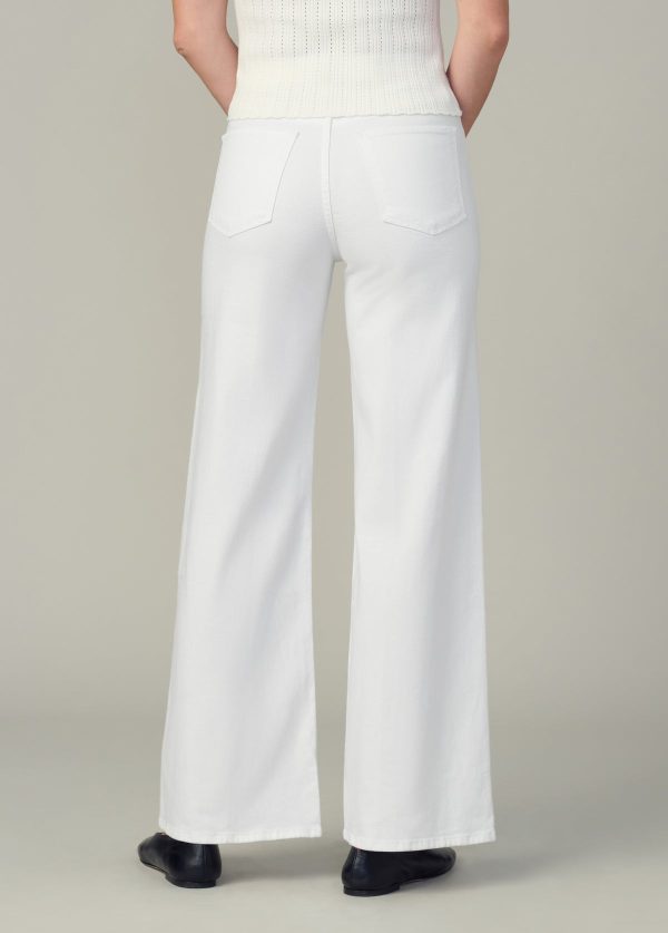 THE MIA PETITE - Image 4