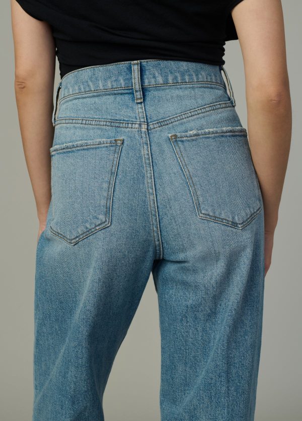 THE MIA PETITE - Image 6