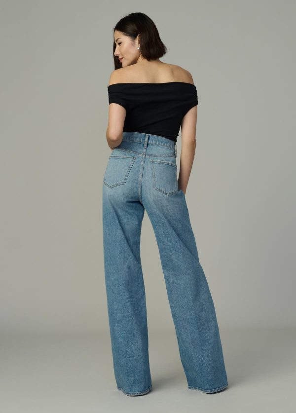 THE MIA PETITE - Image 7